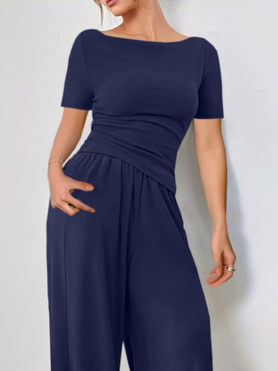 Round Neck Short Sleeve T-Shirt and Pants Set - MyEmpired