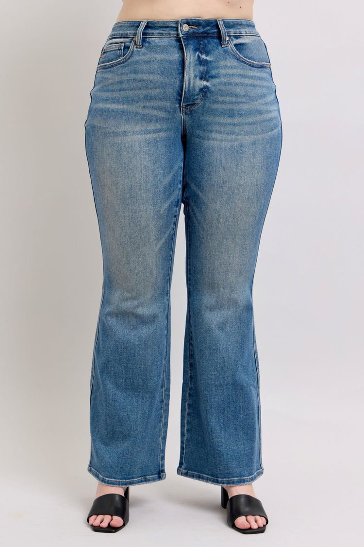 Judy Blue MR Tummy Control Vintage Wash Jeans - MyEmpired