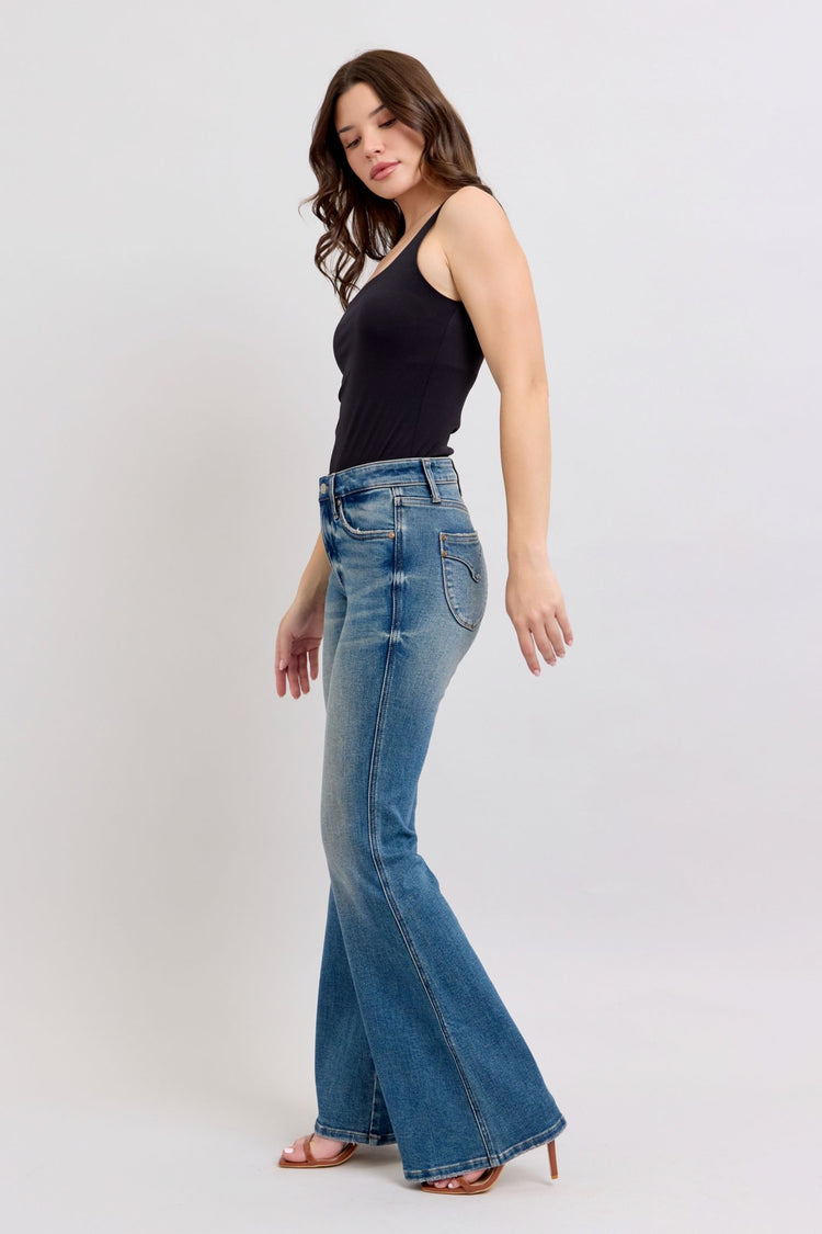 Judy Blue MR Tummy Control Vintage Wash Jeans - MyEmpired