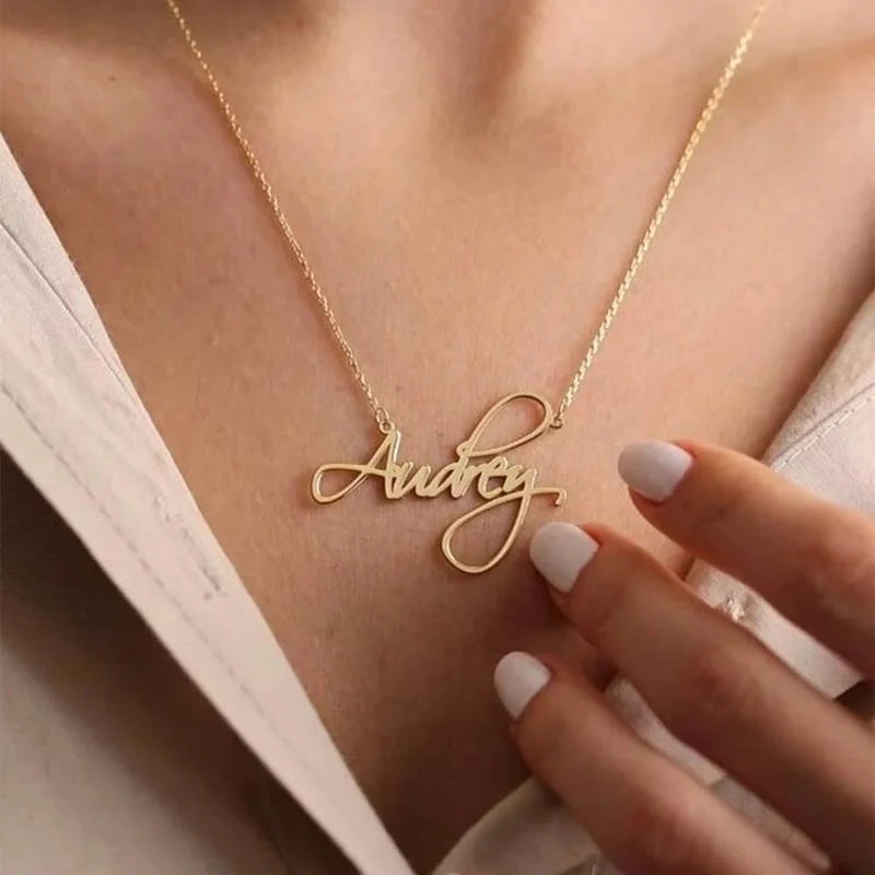 Customized Name Letter Necklace - MyEmpired