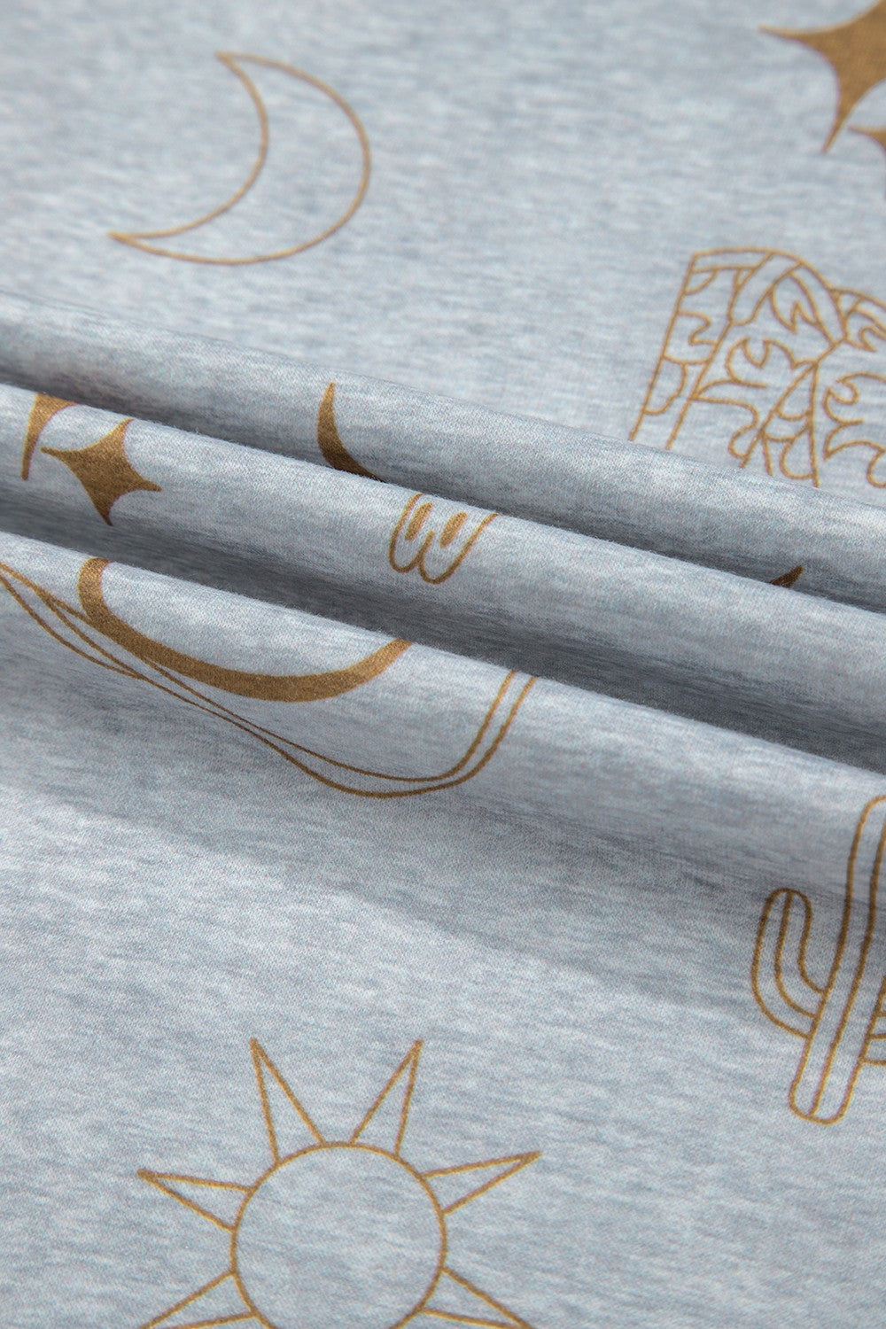 Printed T-Shirt and Elastic Waist Shorts Set - MyEmpired