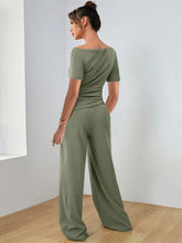 Round Neck Short Sleeve T-Shirt and Pants Set - MyEmpired