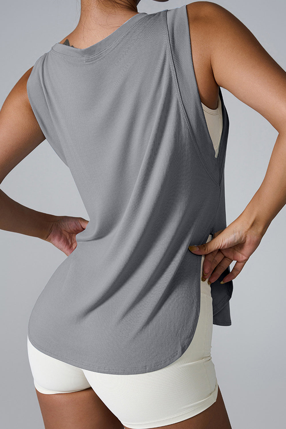 Slit Round Neck Active Tank - MyEmpired