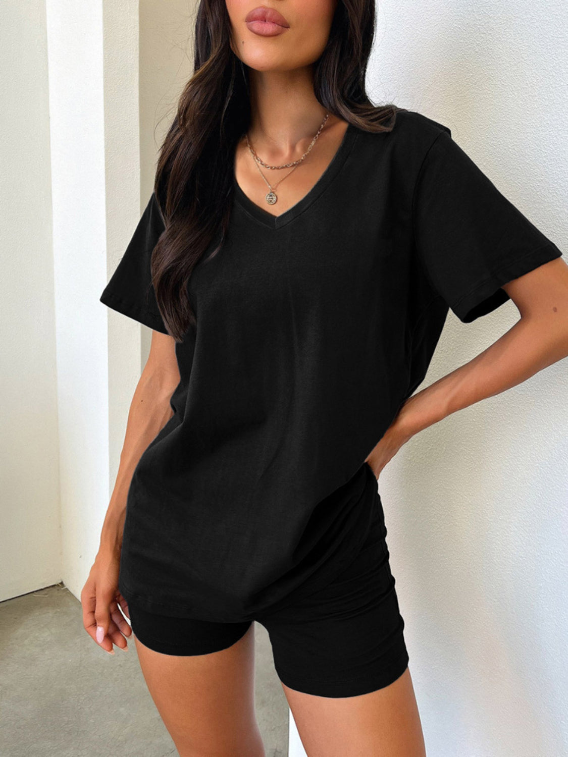 V-Neck T-Shirt and Shorts Set - MyEmpired