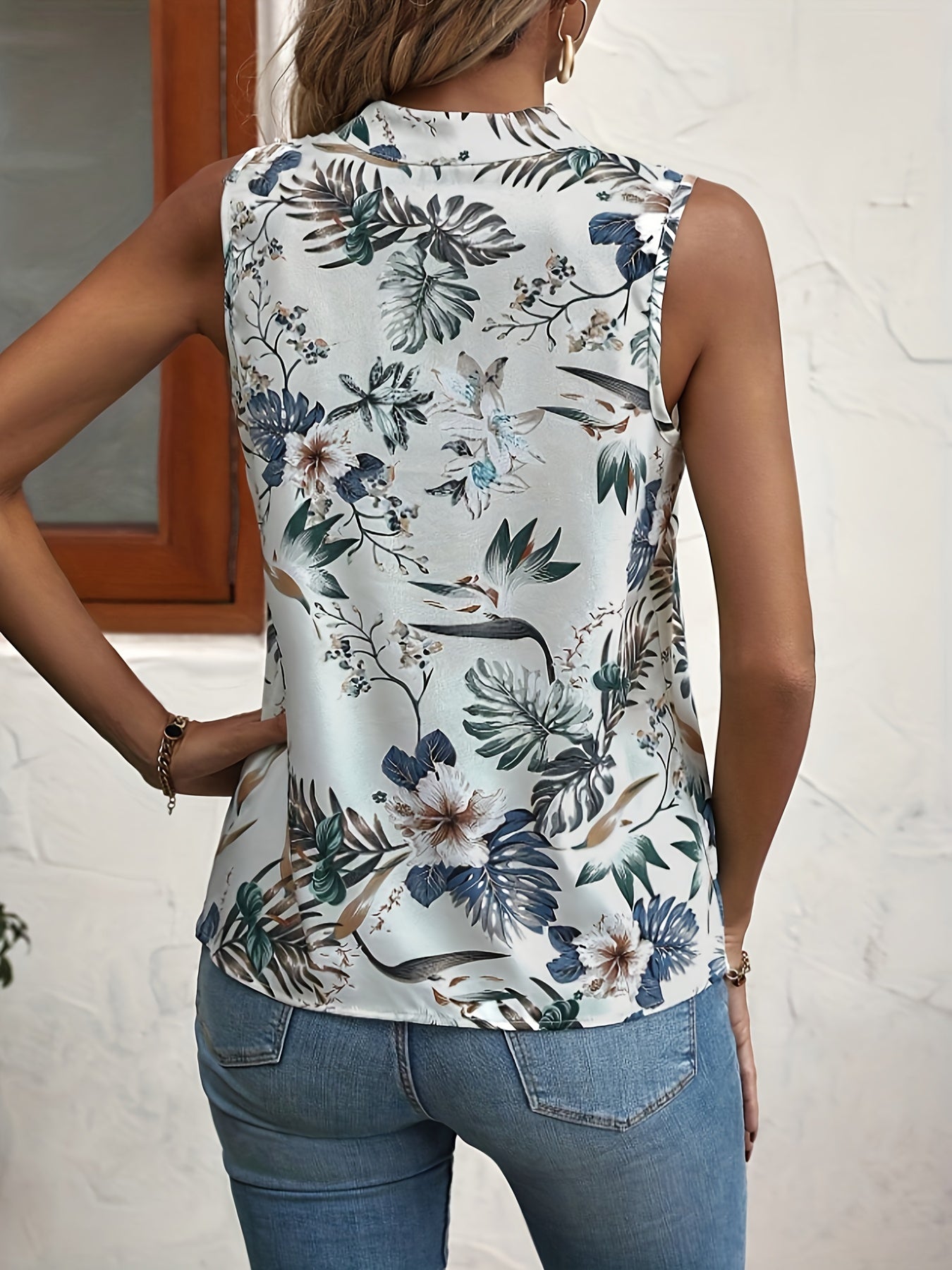 Leaves Print V-neck Tank Blouse, Vintage Pleated Sleeveless Blouse For Spring & Summer, Women's Clothing