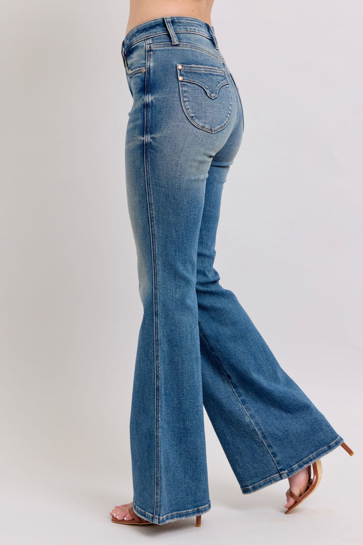 Judy Blue MR Tummy Control Vintage Wash Jeans - MyEmpired