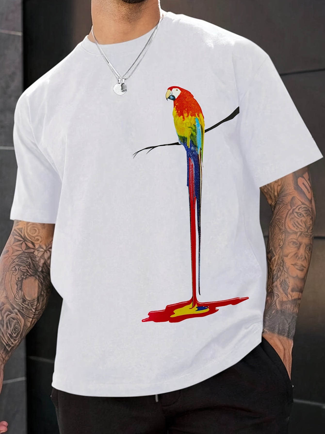 Men's Beautiful Parrot Graphic Print T-shirt For Summer Casual Fashion Short Sleeve Tees For Outdoor