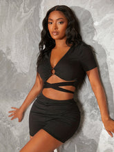 Sexy Matching Two-piece Set, Ring Linked Crop Top & Skinny Shorts Outfits, Women&