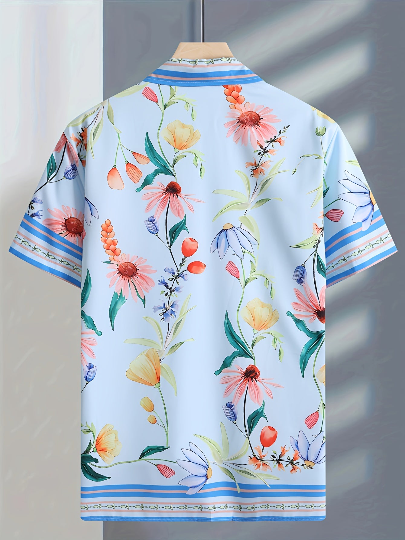 Men's Floral Graphic Pattern And Stripe Print Lapel Shirt With Button Down Placket And Short Sleeve, Fashionable And Chic Tops For Men, Suitable For Summer Leisurewear And Vacation