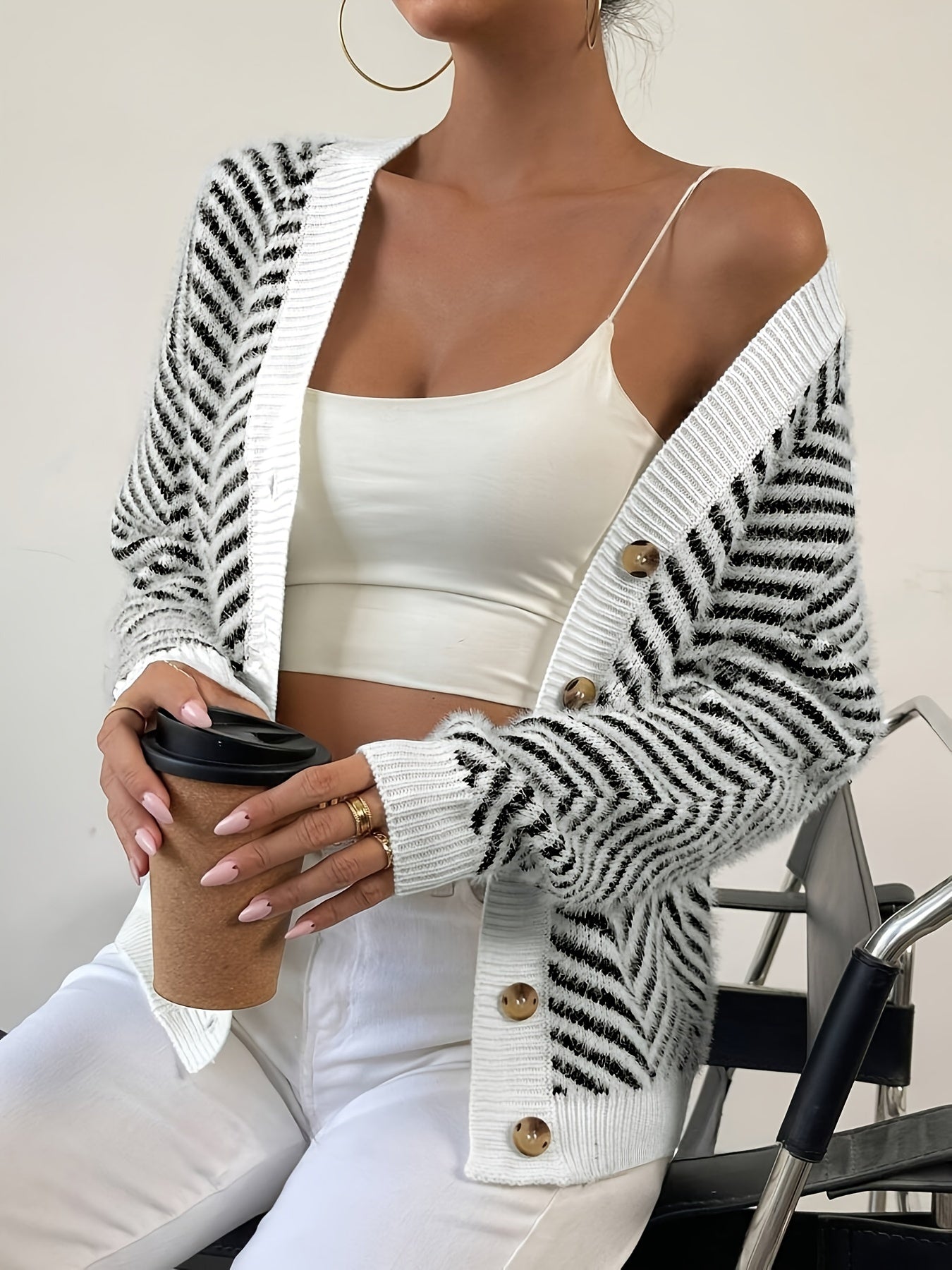 Elegant Geometric Pattern V-Neck Cardigan - Button Front, Long Sleeve Knit Sweater for Women, Perfect for Fall & Winter