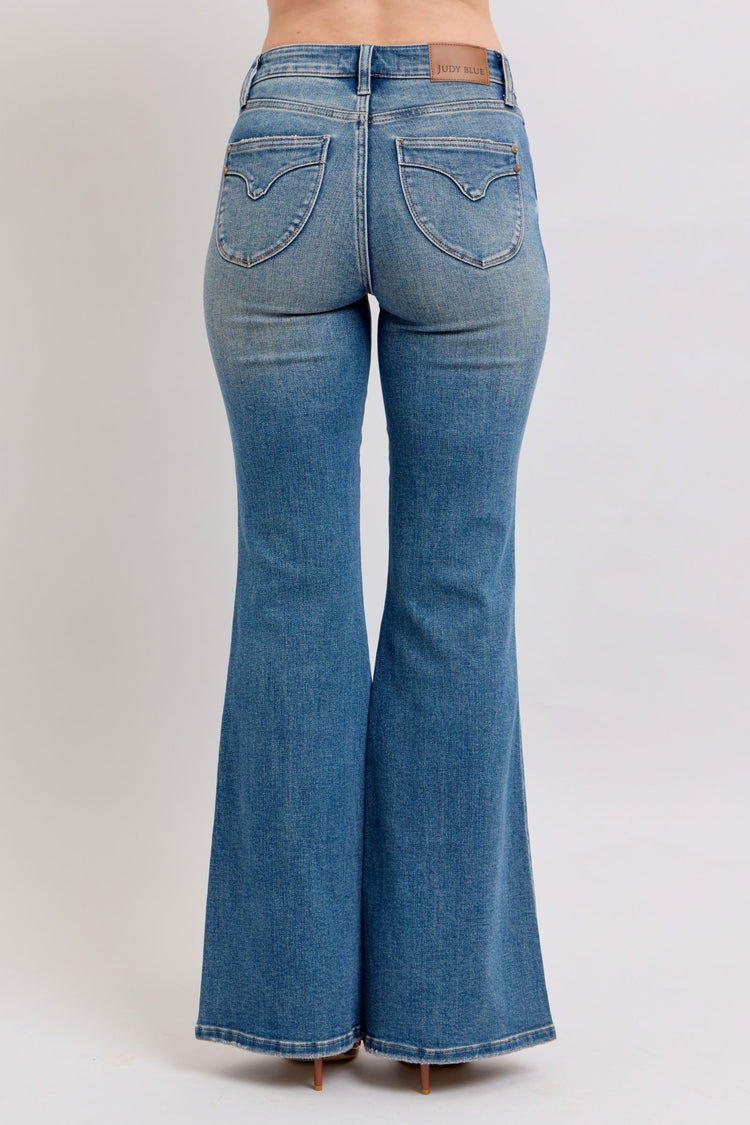 Judy Blue MR Tummy Control Vintage Wash Jeans - MyEmpired