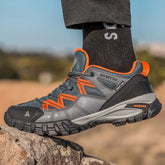 Hiking Men&