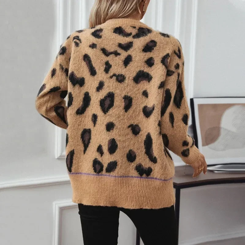 Ueteey Knitted Sweater for Women Autumn Winter Leopard Jacquard Brushed Pullover Womens Long Sleeve Oversized Sweaters 2024