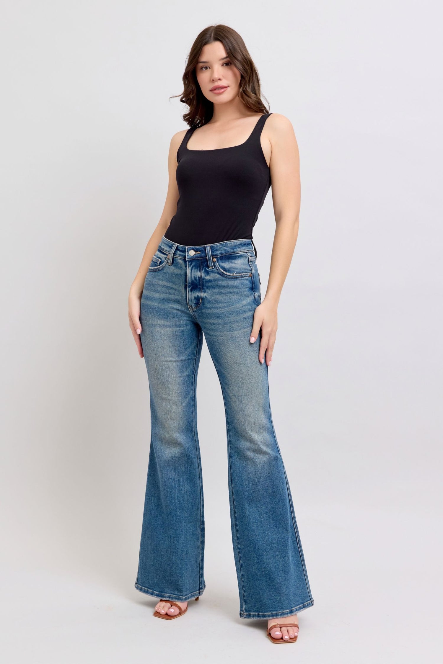 Judy Blue MR Tummy Control Vintage Wash Jeans - MyEmpired
