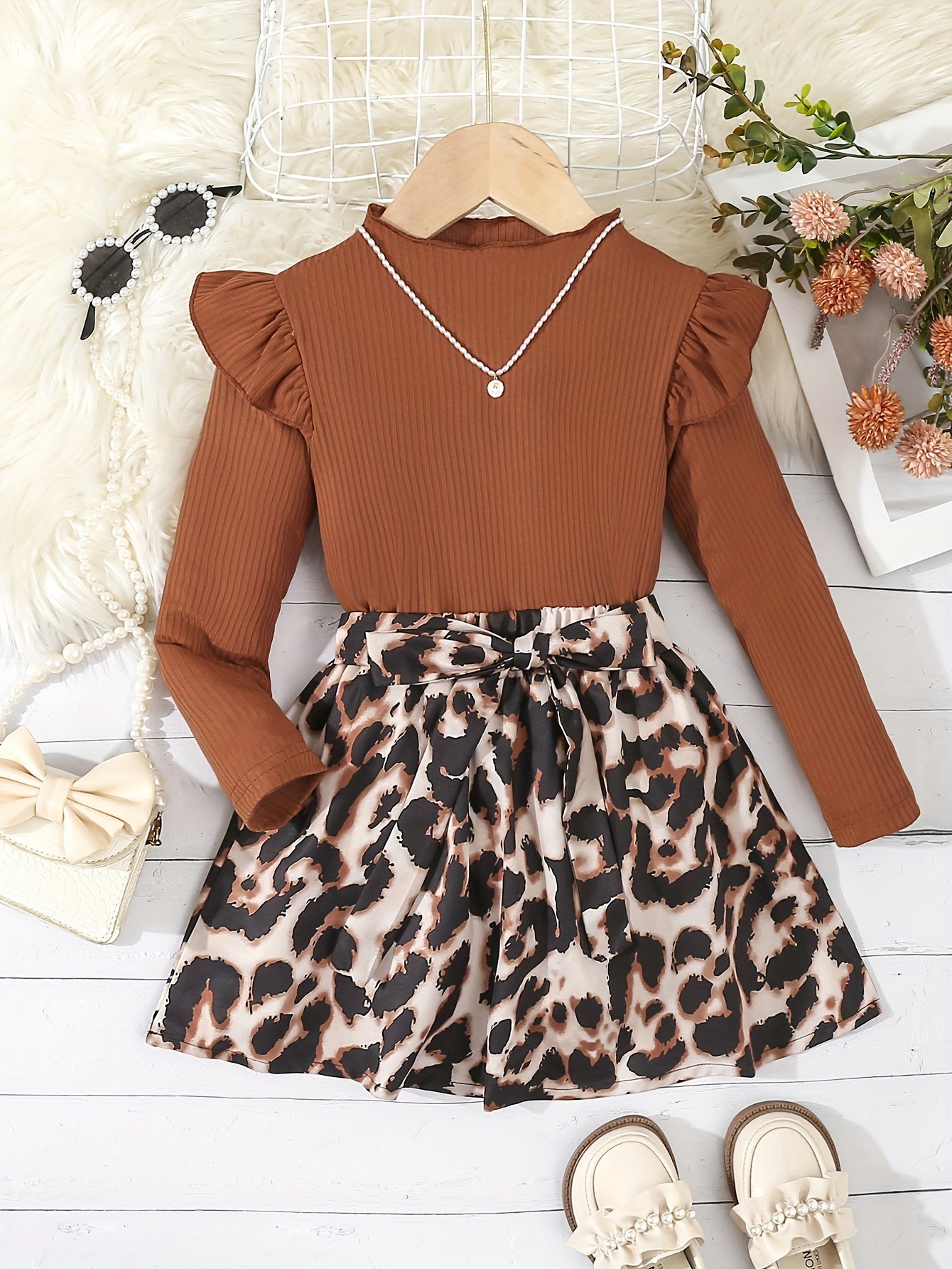 Girls' Fashionable 2-Piece Set - Casual Long Sleeve T-Shirt and Leopard Print Skirt - Spring/Fall Collection with Polyester and Spandex Blend - Regular Fit, Knit Fabric, Umbrella Hem