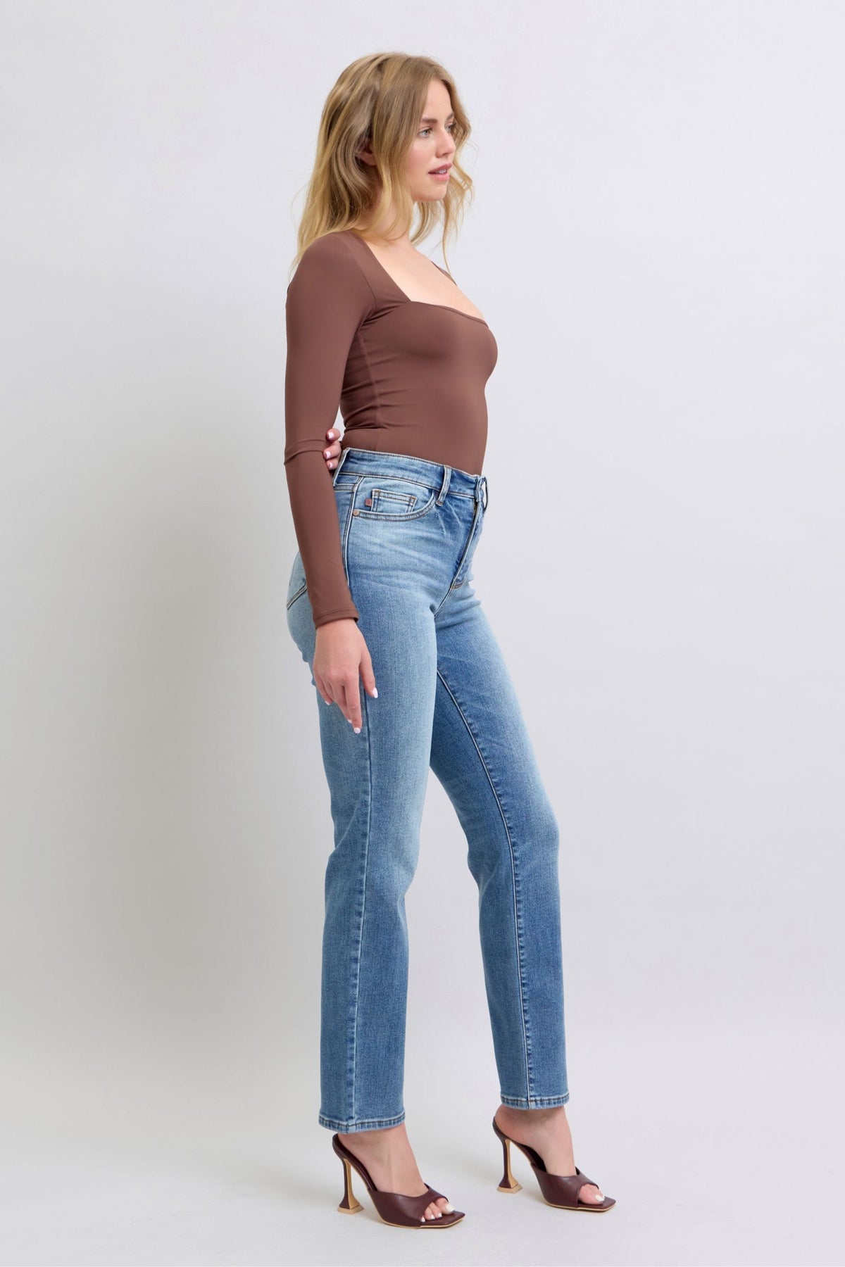 Judy Blue Full Size Run Vintage Wash Thermal Straight Jeans - MyEmpired