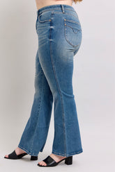 Judy Blue MR Tummy Control Vintage Wash Jeans - MyEmpired